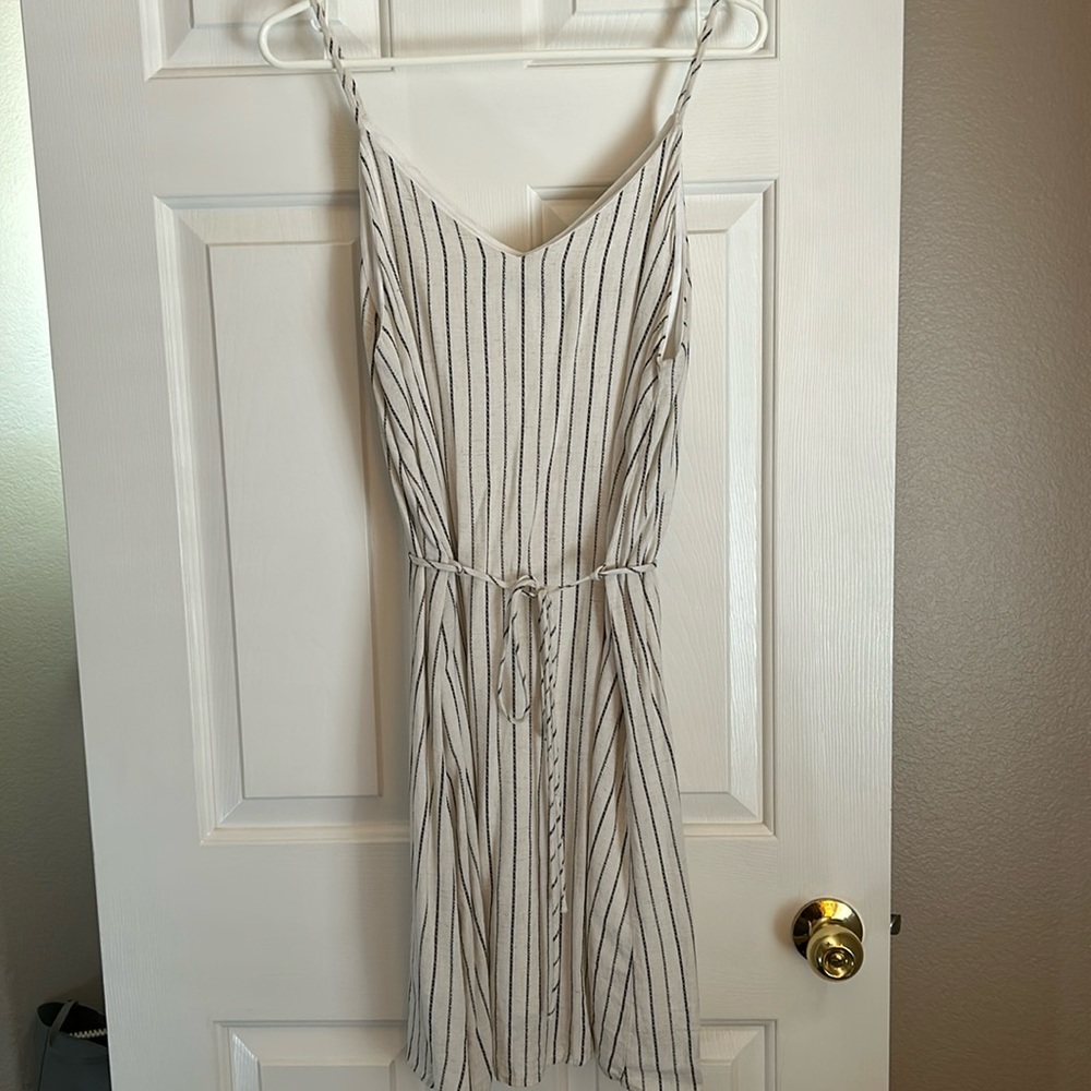 William B size L Dress